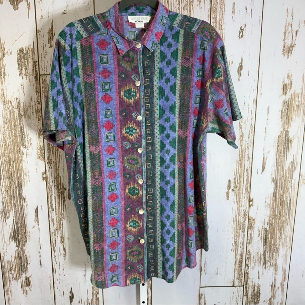 Victoria Jones Woman, Vintage Multicolor Button Down Shirt. Size 1X. 1990's